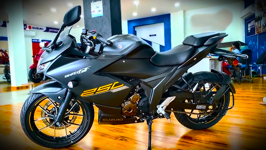 Screenshot 2025 01 26 224459 Gixxer SF250cc:आ गया दमदार इंजन के साथ स्पोर्ट ये बाइक जोकि Yamaha R15 को भी सीधा टक्कर देगी मार्केट मे?